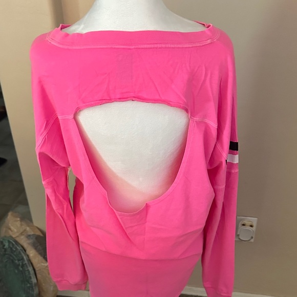Vs Pink Long Sleeve Shirt - Picture 4 of 5